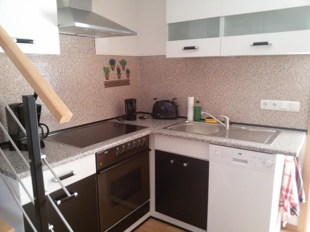Appartement Gastehaus Nickolai à Flomborn Extérieur photo