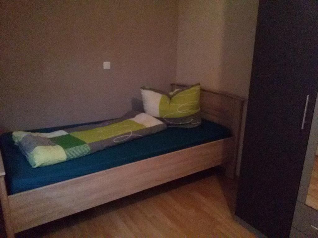 Appartement Gastehaus Nickolai à Flomborn Extérieur photo