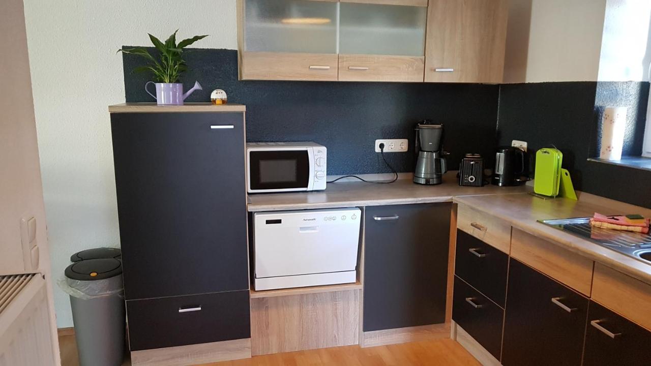 Appartement Gastehaus Nickolai à Flomborn Extérieur photo